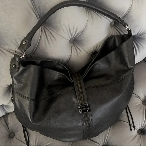 Rebecca Minkoff Awesome! Darling Black Hobo handbag - Picture 4 of 10